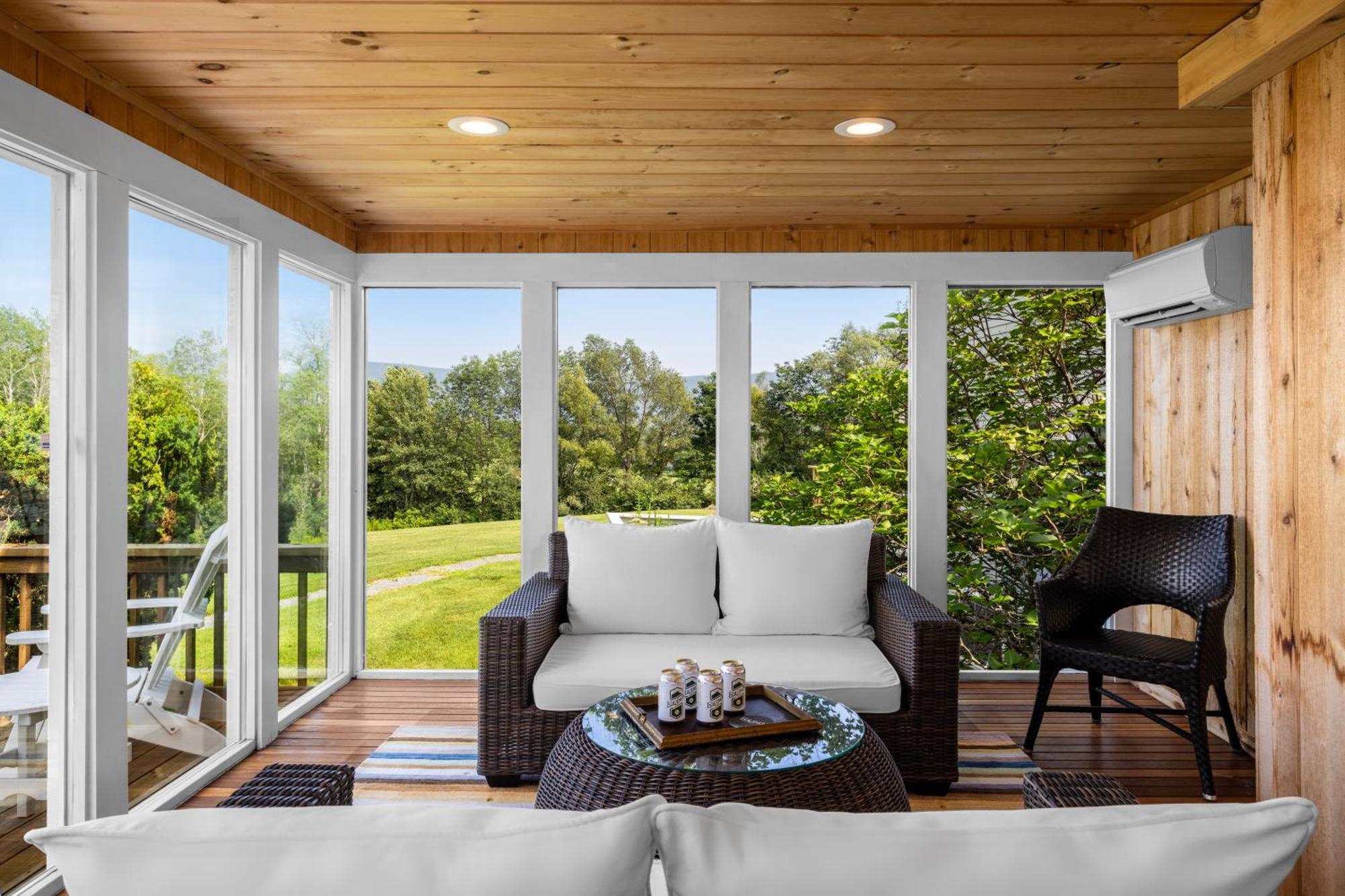The Equinox Golf Resort & Spa Manchester Exterior foto